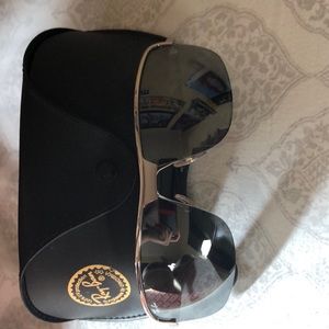 Men’s Rayban’s model RB3510